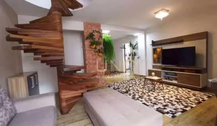 Cobertura com 3 dormitórios à venda, 180 m² por R$ 1.700.000,00 - Centro - Florianópolis/SC