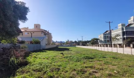 Terrenos Residenciais em Ingleses