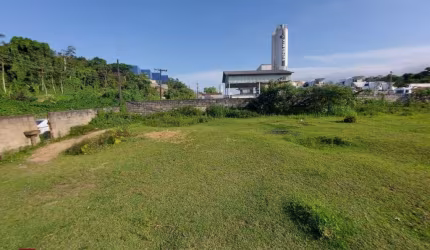 Terreno Comercial em Distrito Industrial