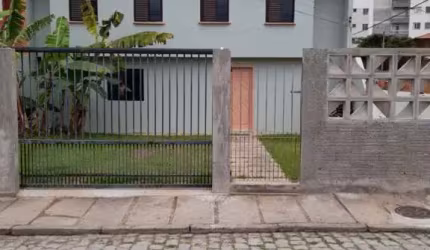 Casa Residencial/Comercial em Trindade