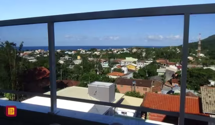 Casa Residencial em Armação do Pântano do Sul