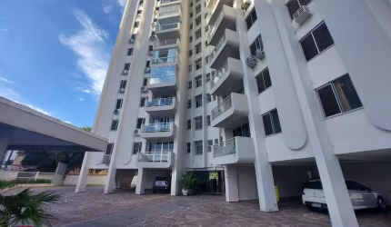 Apartamentos em Agronômica