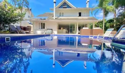 Casa em Condomínio em Praia Mole