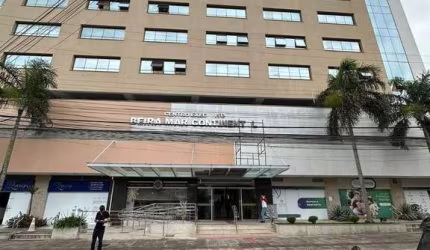 Sala em Estreito