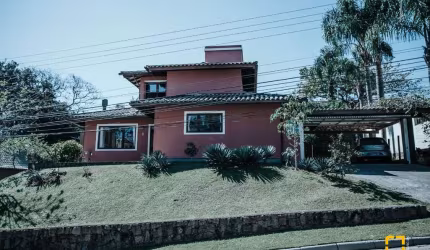 Casa em Condomínio em Rio Tavares