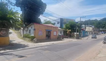 Casa Residencial/Comercial em João Paulo