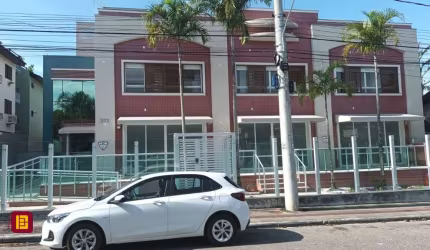 Cobertura em Lagoa Da Conceição