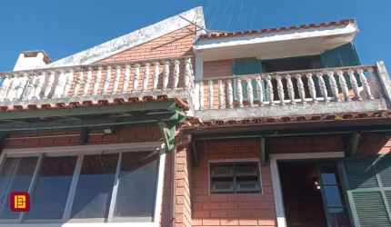 Casa Residencial em Ingleses do Rio Vermelho