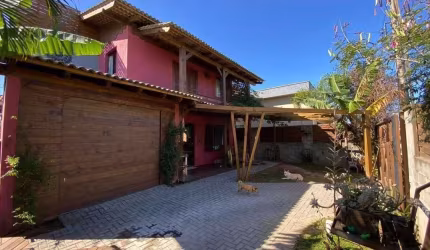 Casa Residencial em Rio Tavares