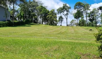 Terrenos Residenciais em Invernadinha