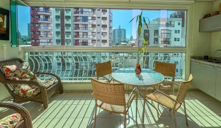 Apartamentos em Agronômica