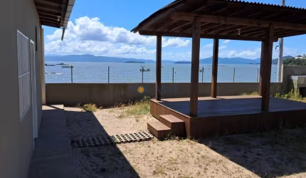 Terreno Cacupé de frente para o mar