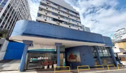 Sala a venda no centro de Florianopolis com garagem