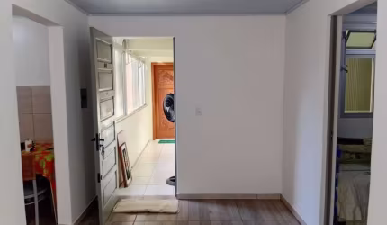 Apartamento de 02 dormitórios na Praia Comprida em São José - SC