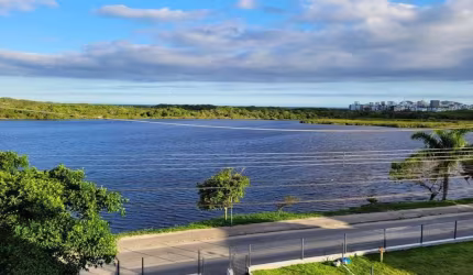 LINDA CASA NO BAIRRO CAMPECHE