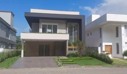 Casa em Condomínio em Ingleses do Rio Vermelho