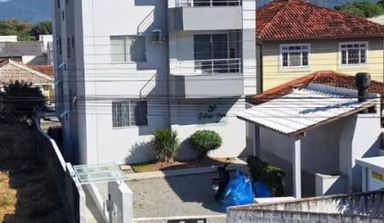 Ótimo apto 2 quartos em Forquilhas com garagem