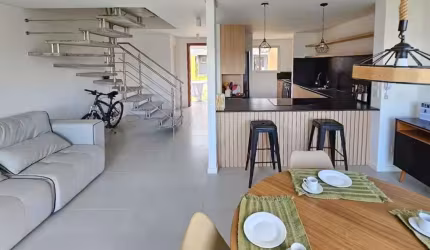 Casa em Condomínio em Morro Das Pedras