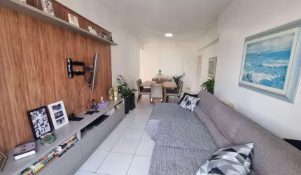 APTO DE 2 DORM. COM SUITE E HOME OFFICE NO CENTRO DE FLORIANOPOLIS