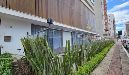 Cobertura Kobrasol  com 2 vagas de garagem