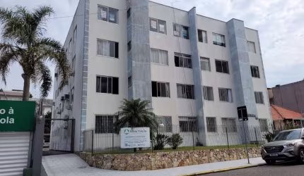 Apto 2 dormitórios com garagem