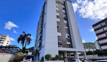 Cobertura com 2 quartos, suíte, 2 vagas, 138 m², na Trindade, Florianópolis