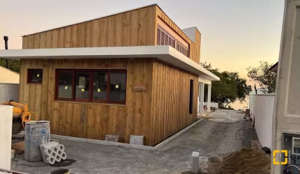 Linda casa a venda frente mar no Ribeirão da ilha, Florianópolis SC