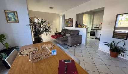 Apartamento com 3 dormitórios na Trindade