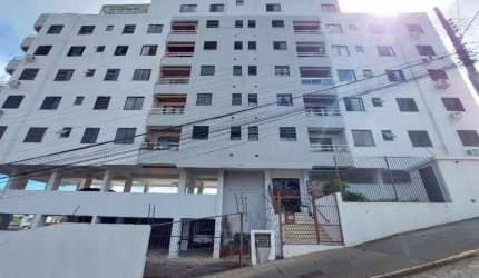 3 qtos com suíte próximo à UFSC