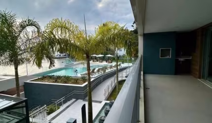 Apartamento 3 Suítes Cacupé