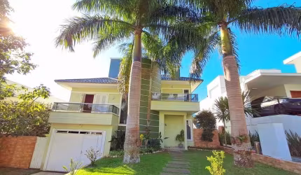 Brognoli Vende - Casa de alto padrão em condomínio na Cachoeira do Bom Jesus