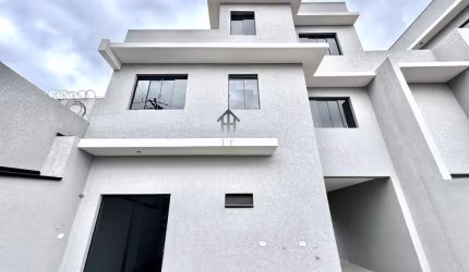 Sobrado em Condomínio para Venda em Curitiba, Hauer, 3 dormitórios, 1 suíte, 2 banheiros, 2 vagas