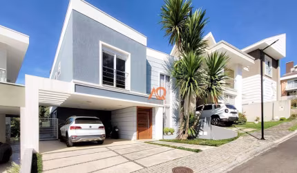 Fabuloso Sobrado com 3 dormitórios à venda, 267 m² por R$ 2.200.000 - Pilarzinho - Curitiba/PR