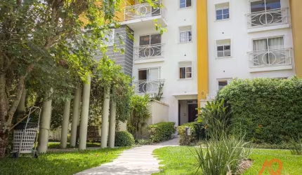 Apartamento com 3 Quartos à venda - 64m² por R$ 450.000 - Cabral - Curitiba/PR