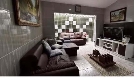 CASA A VENDA NO CUIÁ COM 3 QUARTOS