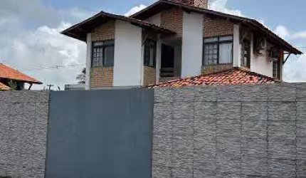 Casa para venda com 250 metros quadrados com 3 quartos em Gruta de Lourdes, Jardim do Horto 1