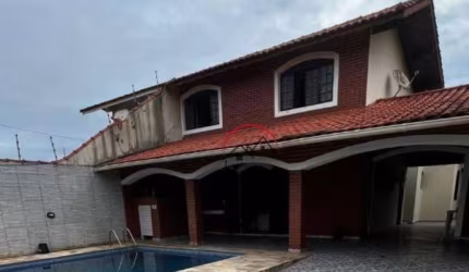 Casa à venda em Peruíbe/SP