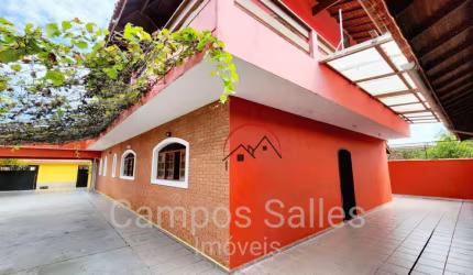 Casa à venda em Peruíbe/SP