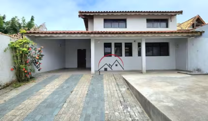 Casa à venda em Peruíbe/SP