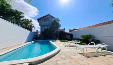 Casa à venda em Peruíbe/SP