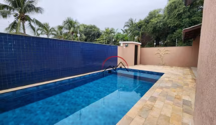 Casa à venda em Peruíbe - SP