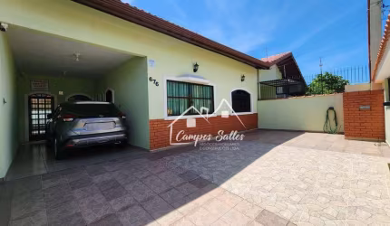 Casa à venda em Peruíbe/SP