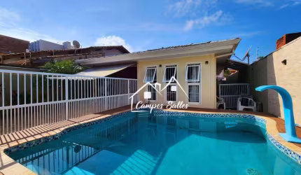 Casa à Venda em Peruibe-SP