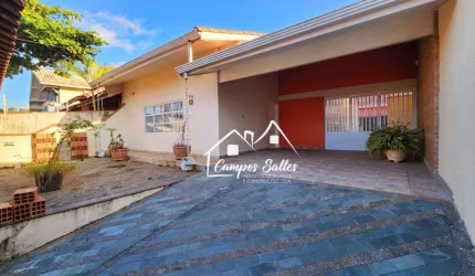 Casa com 4 dormitórios à venda, 181 m² por R$ 720.000,00 - Balneário Florida - Peruíbe/SP