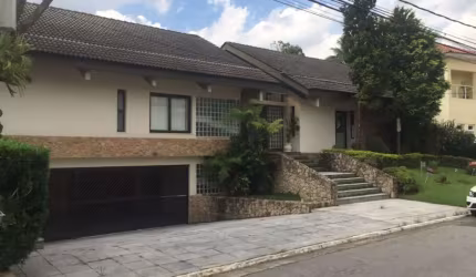 Casa em condomínio fechado com 4 quartos à venda na Alameda Tubarão, Alphaville, Santana de Parnaíba, 620 m2 por R$ 4.200.000