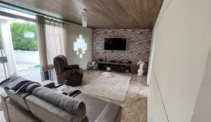Casa em condomínio fechado com 3 quartos à venda na Avenida Pentágono, Alphaville, Santana de Parnaíba, 180 m2 por R$ 1.600.000