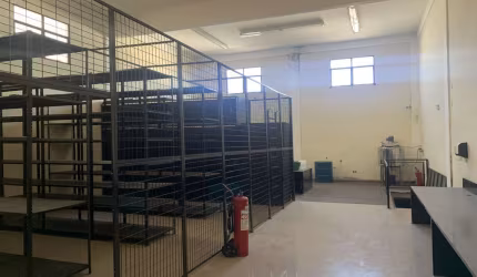 Barracão / Galpão / Depósito para alugar na Rua Vicente Leporace, 39, Jardim Alvorada, Jandira, 370 m2 por R$ 6.500