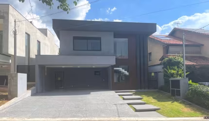 Casa em condomínio fechado com 4 quartos à venda na Praça Osaka, Tamboré, Santana de Parnaíba, 350 m2 por R$ 4.800.000