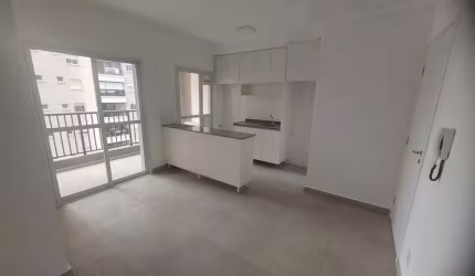 Apartamento com 2 quartos para alugar na Rua Bonnard, 222, Alphaville Empresarial, Barueri, 52 m2 por R$ 4.000