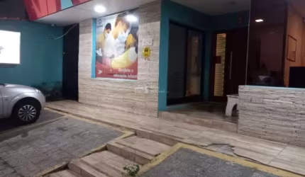 Ponto Comercial de 450m2 no Jd Esplanada em Sao Jose dos Campos  SP